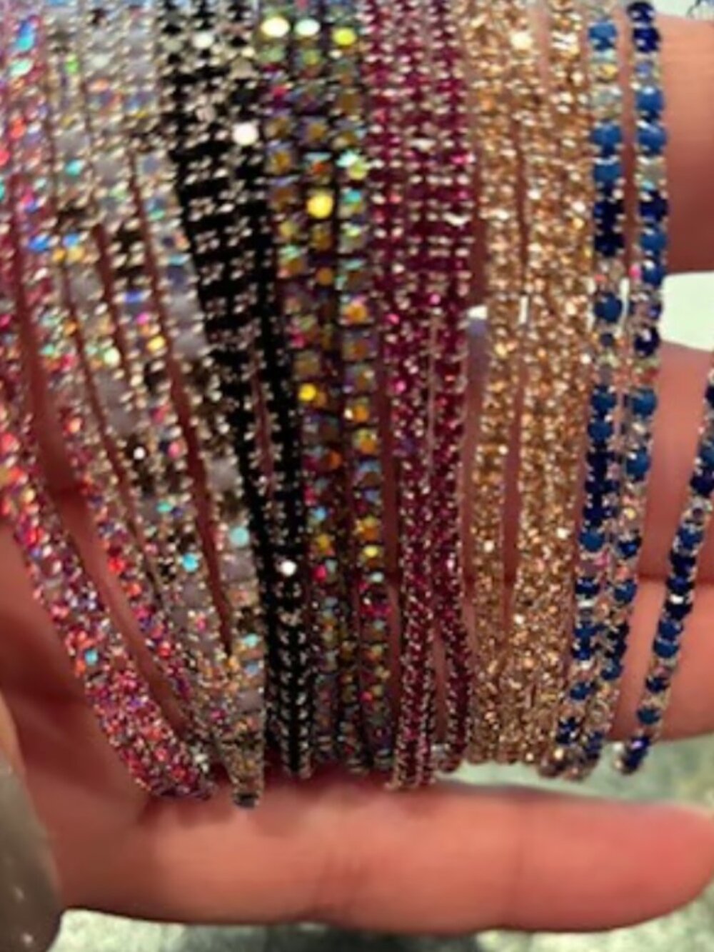 Set of 21 stretchy gem bracelets